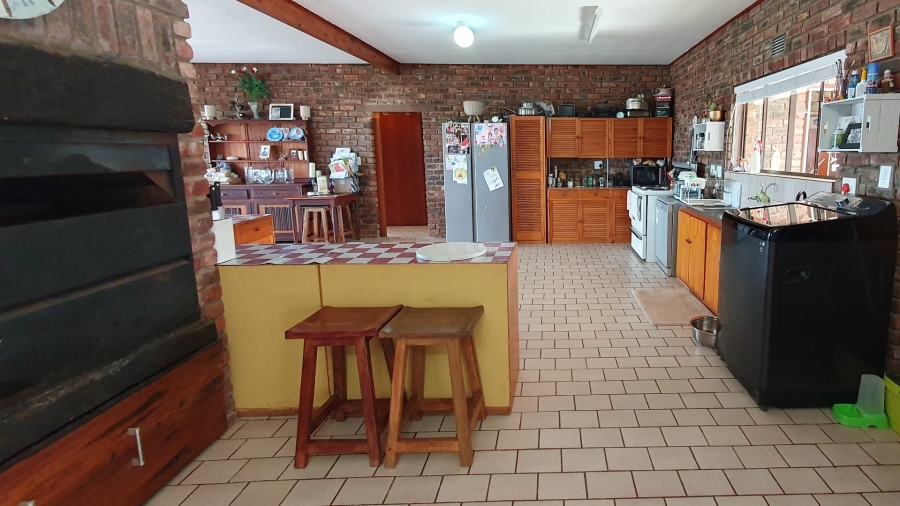 5 Bedroom Property for Sale in Dana Bay Western Cape